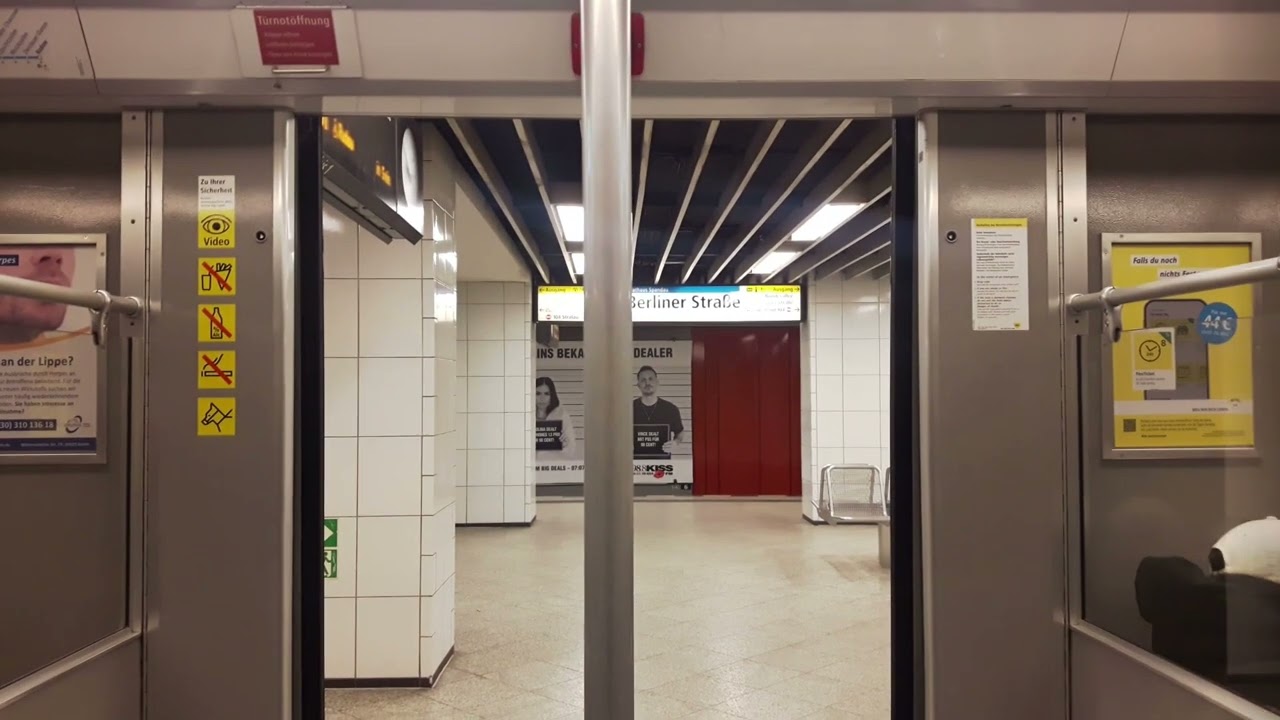 Abfahrtssignale Berlin von U Bahn, S Bahn, Tram und Regionalzüge in Berlin