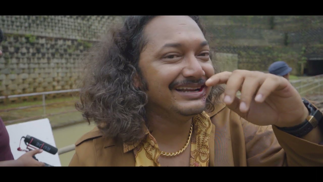 Dewi Puspita [Disebalik tabir]