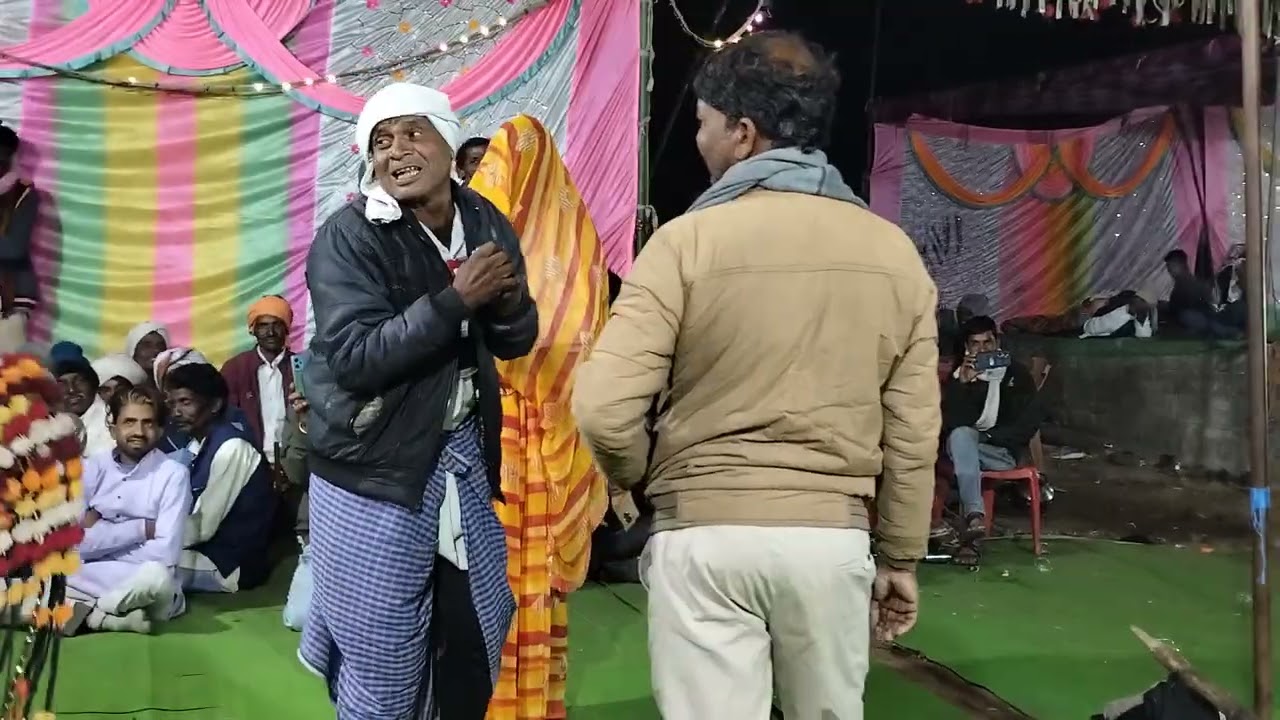 देसी लोकगीत हास्य कार्यक्रम देहाती मनोरंज हेमराज लोधी बुंदेली कलाकार पार्टी द्वारा प्रस्तुत किया गया