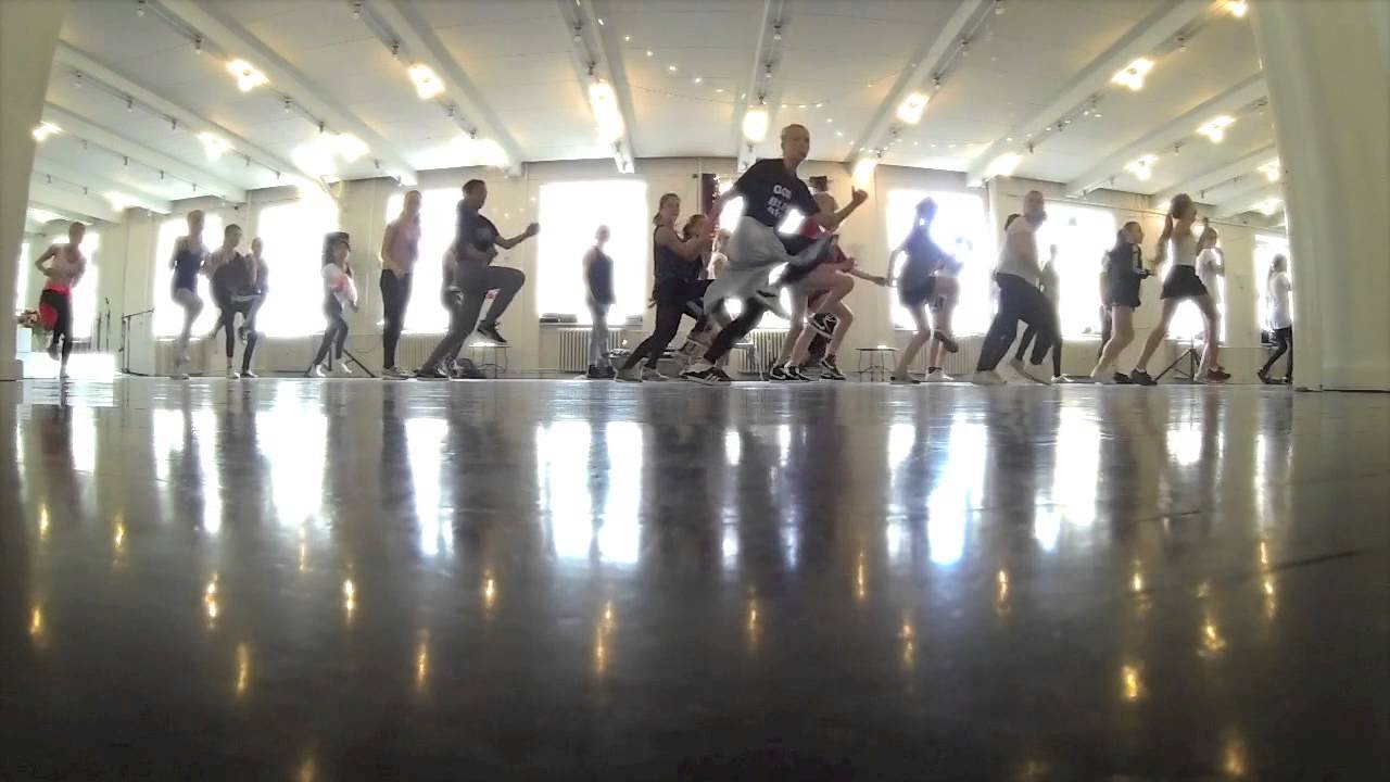 STEPZ DANSESTUDIE - Sommerkursus børn og teen