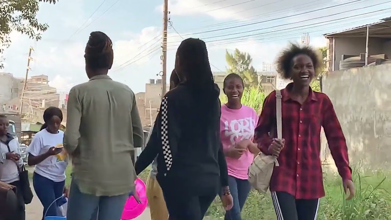 That&rsquo;s gross!!FARTING PRANK IN KENYA (episode 7)