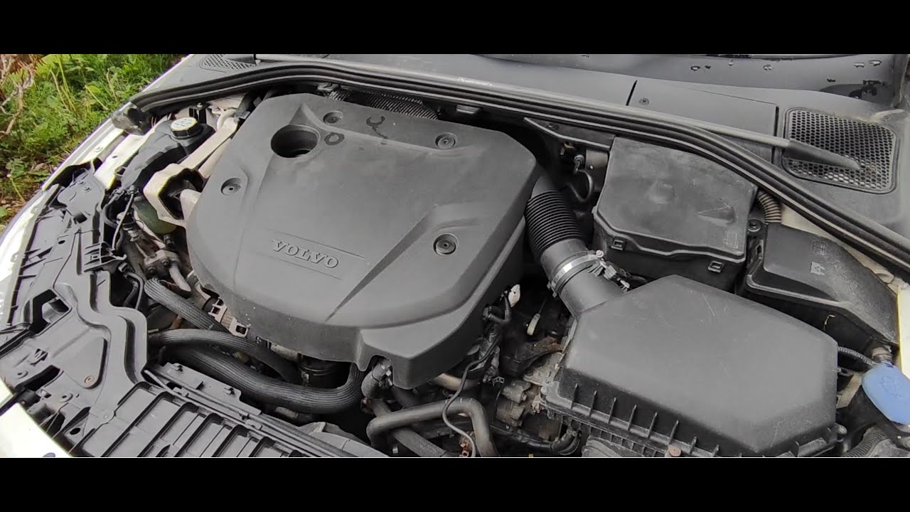 VOLVO S60 2.0 D4  2015 EGR  VALVE PROBLEM AND HOW TO FIX IT .  FAULT CODE IS P04D900