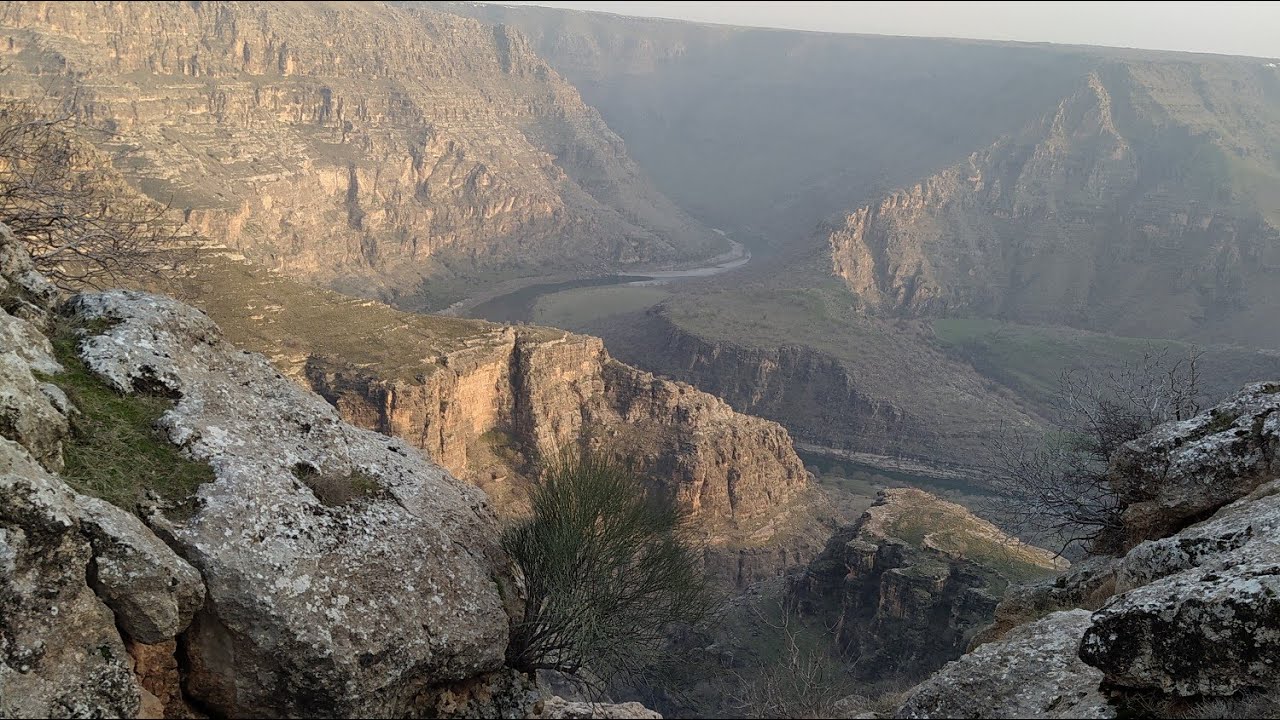 Yağmurkuyusu Köyü Güçlükonak Şırnak (Cehennem Deresi)
