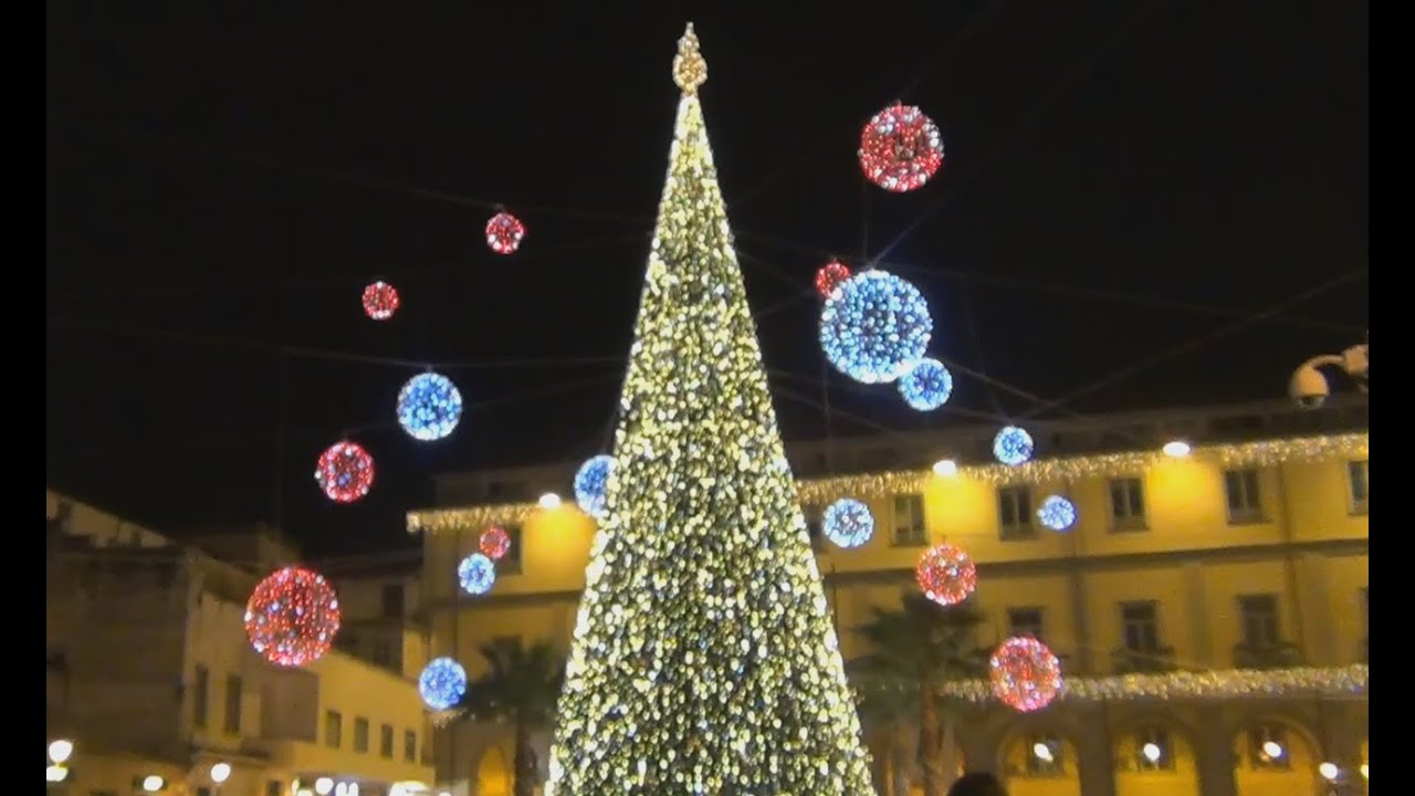 Aversa (CE) - La città si "accende" per il Natale (29.11.14)