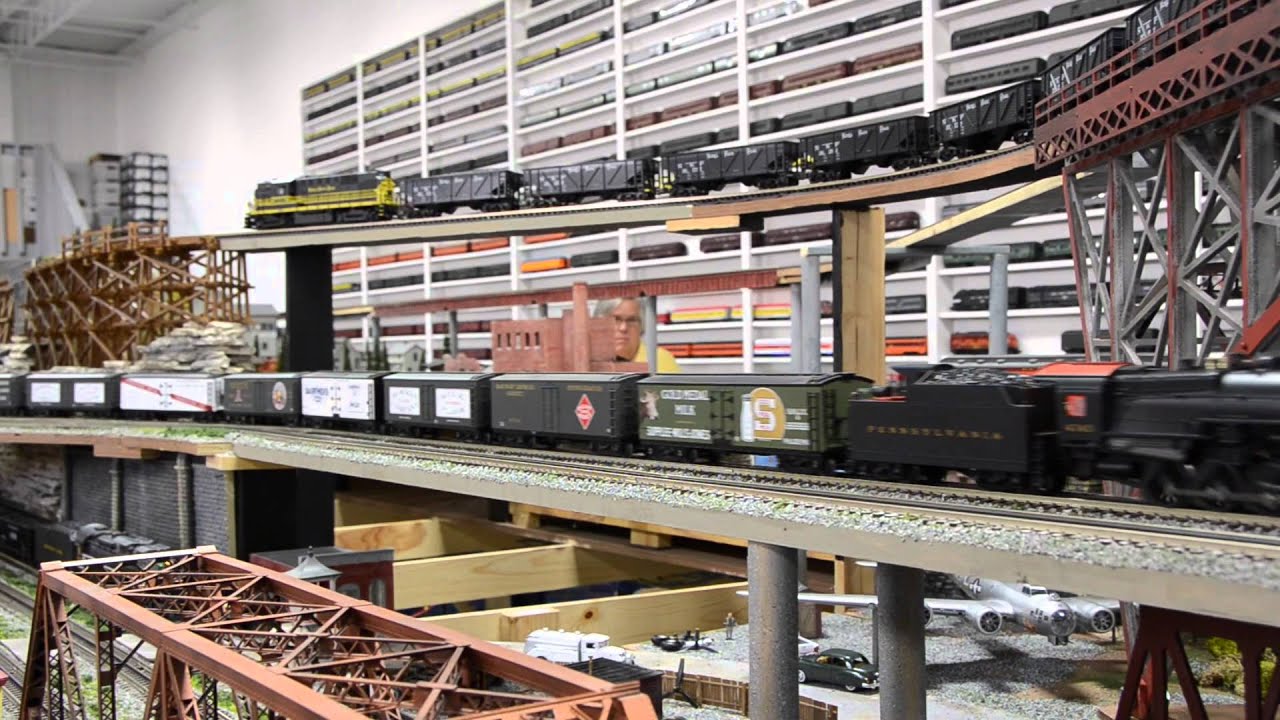 LCCA meets with Steve Nelson of Mr. Muffin's Trains in Carmel, Indiana.