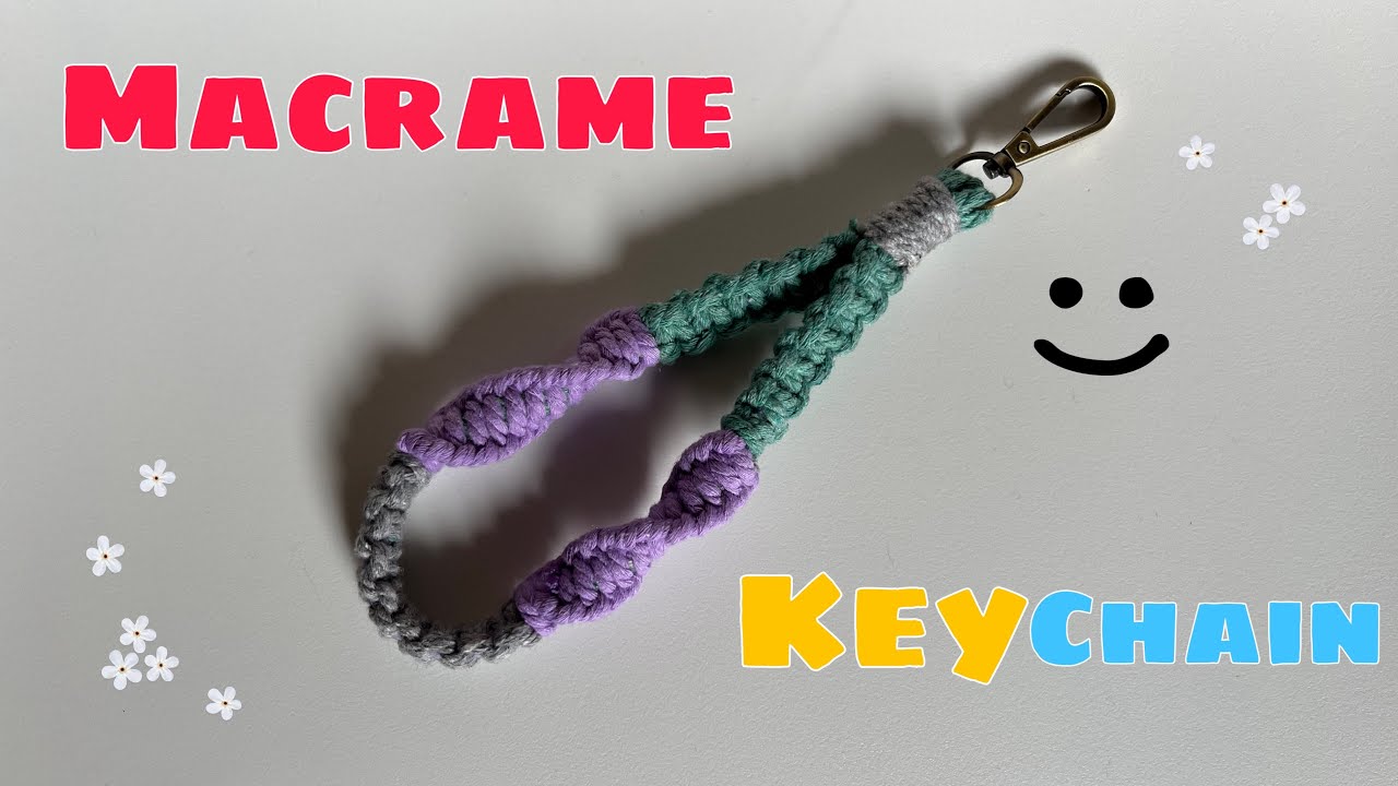 Macrame keychain // Gantungan kunci makrame