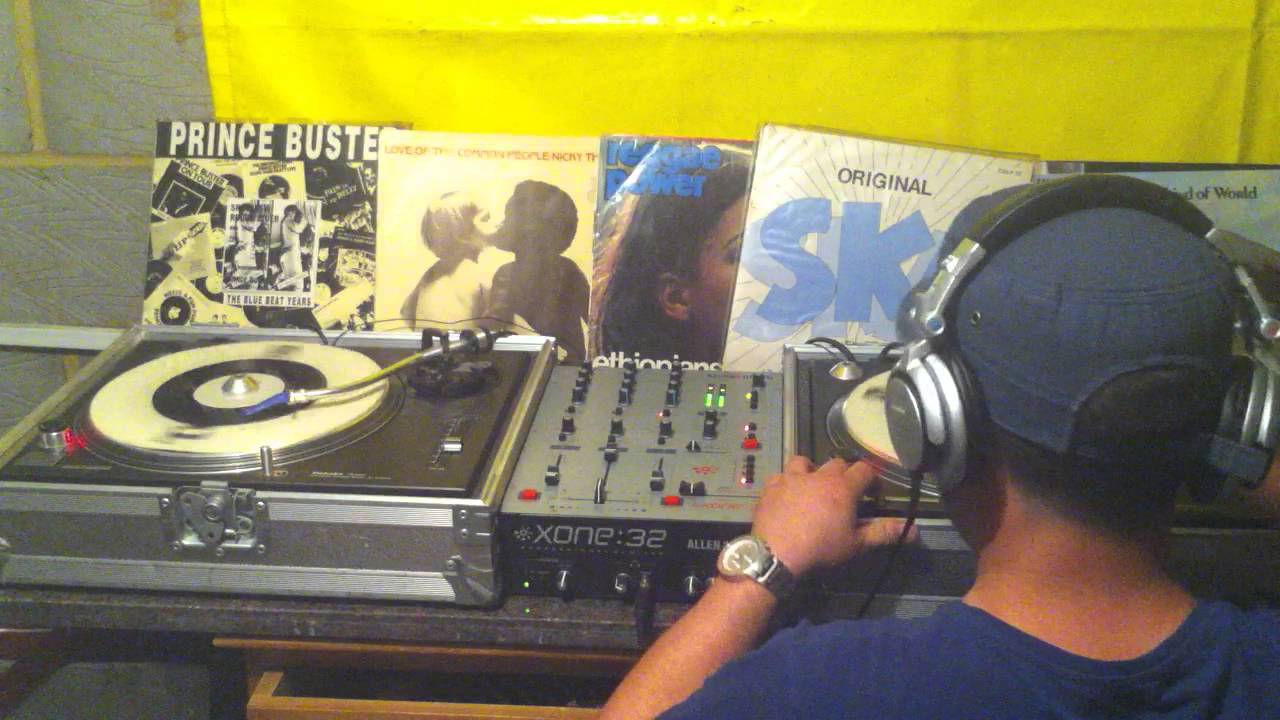 ROCKSTEADY SELECTION - DJ KRIS TEBBUTT - REGGAE JEGGAE