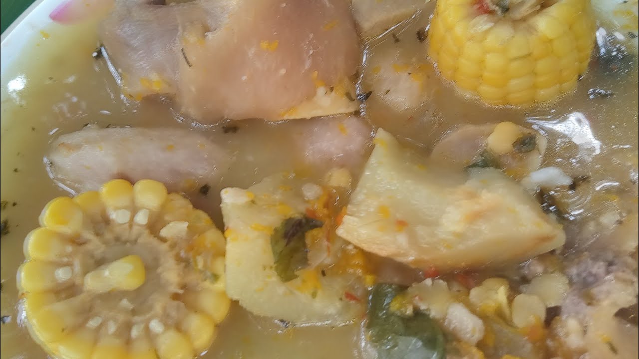 Sopa de pata de res