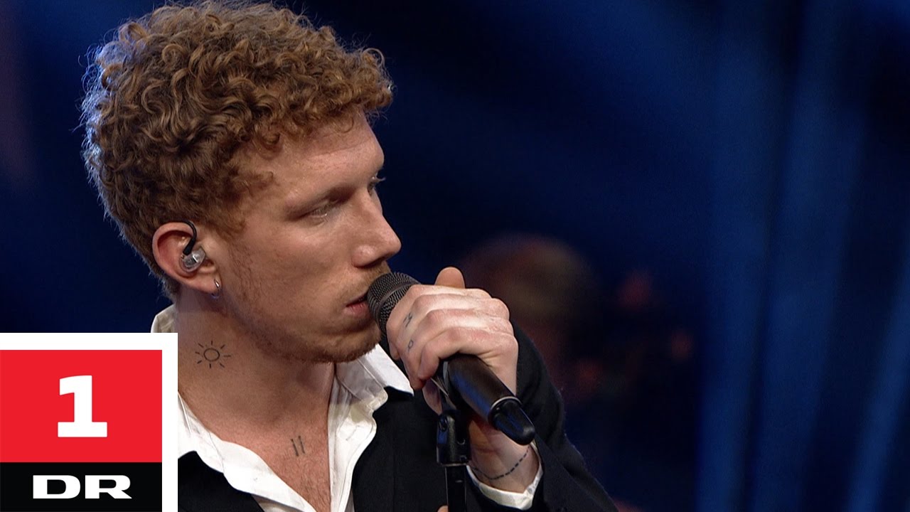 Erik Hassle - Missing you | DRs Store Juleshow 2016 | DR1