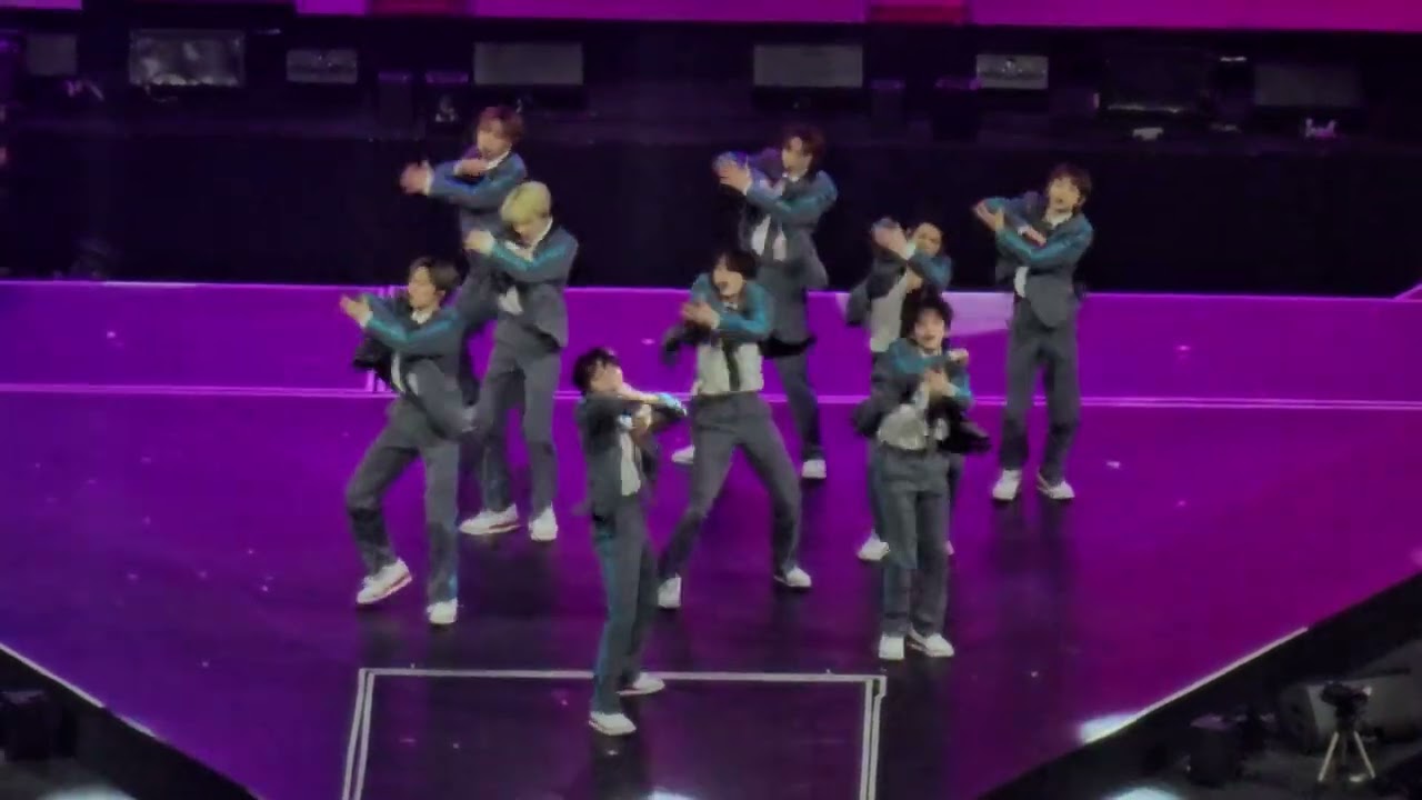&TEAM (앤팀 / アンドチーム) | 2023 Asia Artist Awards #AAA2023 in PH 231214