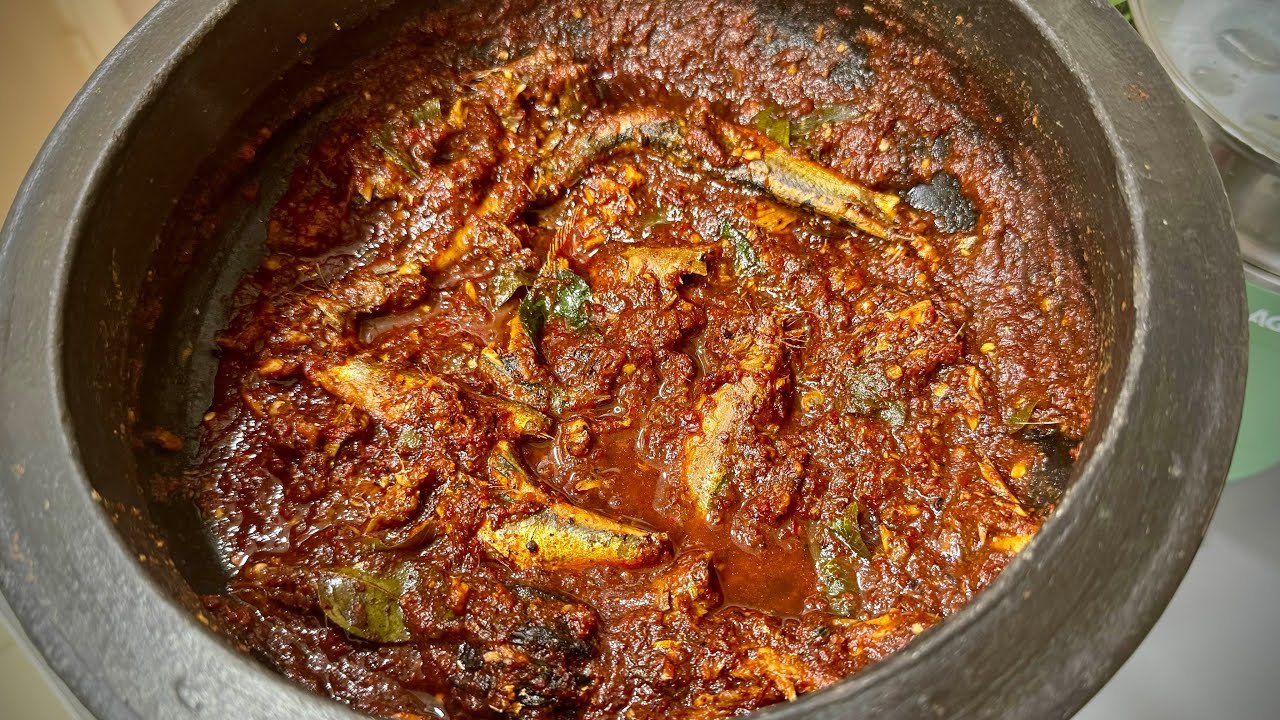 ചുട്ടരച്ച മത്തി കറി കഴിച്ചിട്ടുണ്ടോ, സൂപ്പറാണ്👌😋| Kerala Fish Curry Recipe in Malayalam