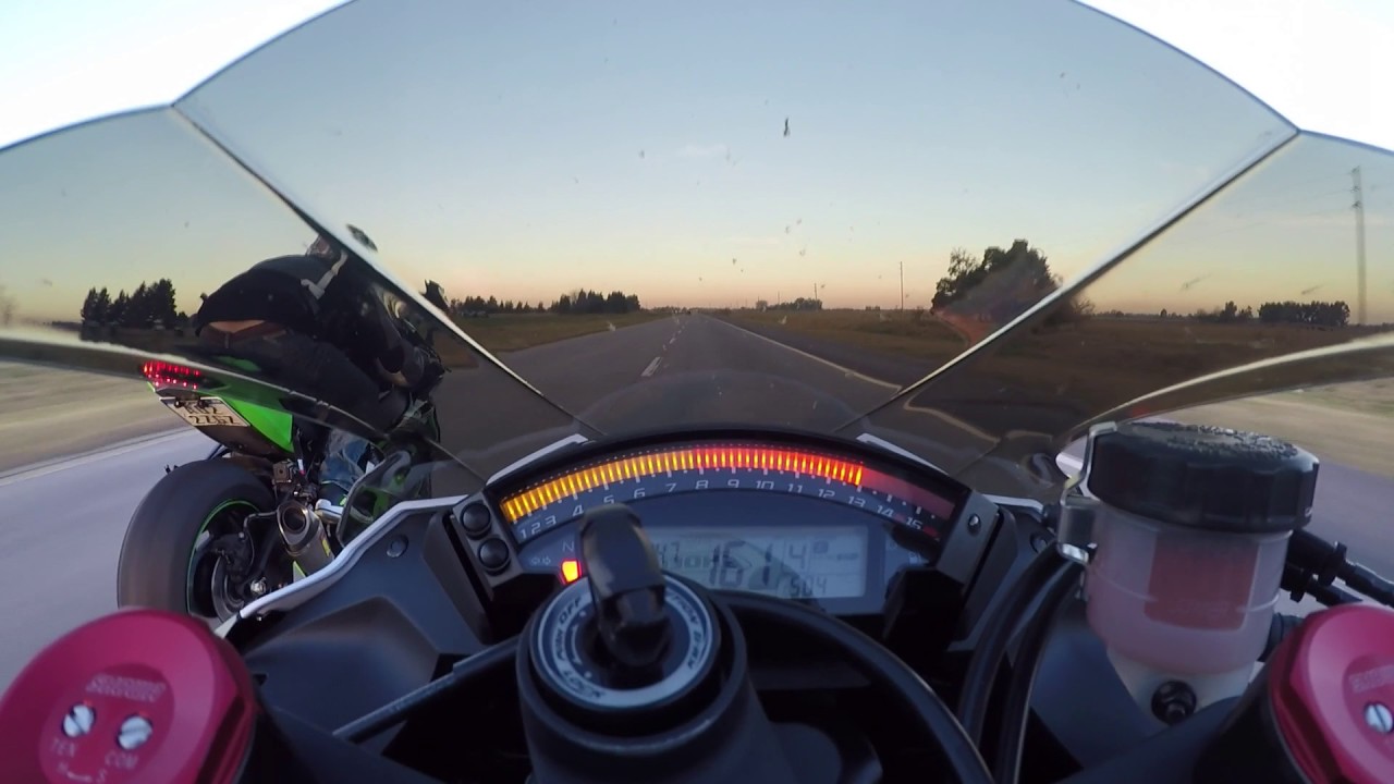 Kawasaki zx10r 2013 vs 2017