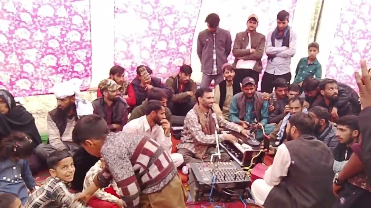Safeer naaz shaadi ma at baltha 19 December 2025❤️❤️💯💕💕 channel ko. Subscribe kura bhai