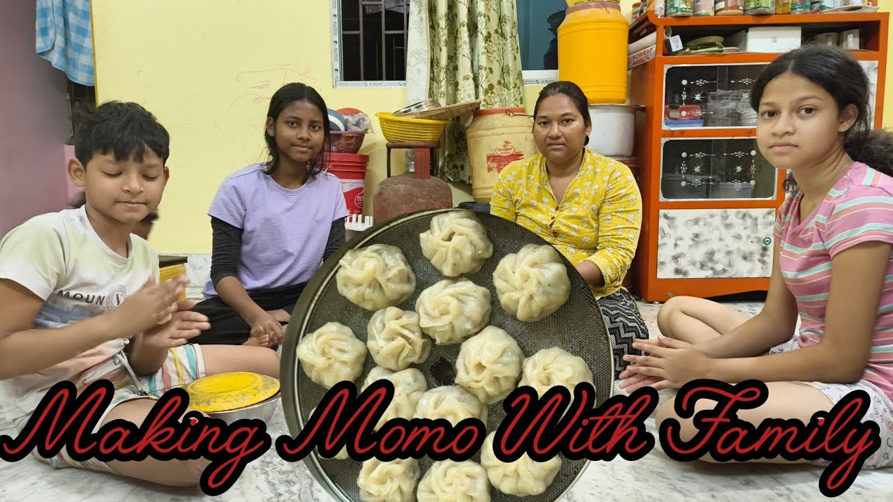 Everyone will enjoy eating homemade momo together 🤤😋 ||@hembrom@usha|| 