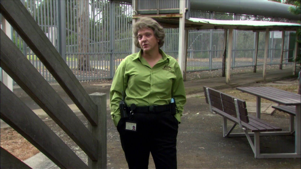 Angry Boys (DELETED SCENE) - Gran - diverse inmates