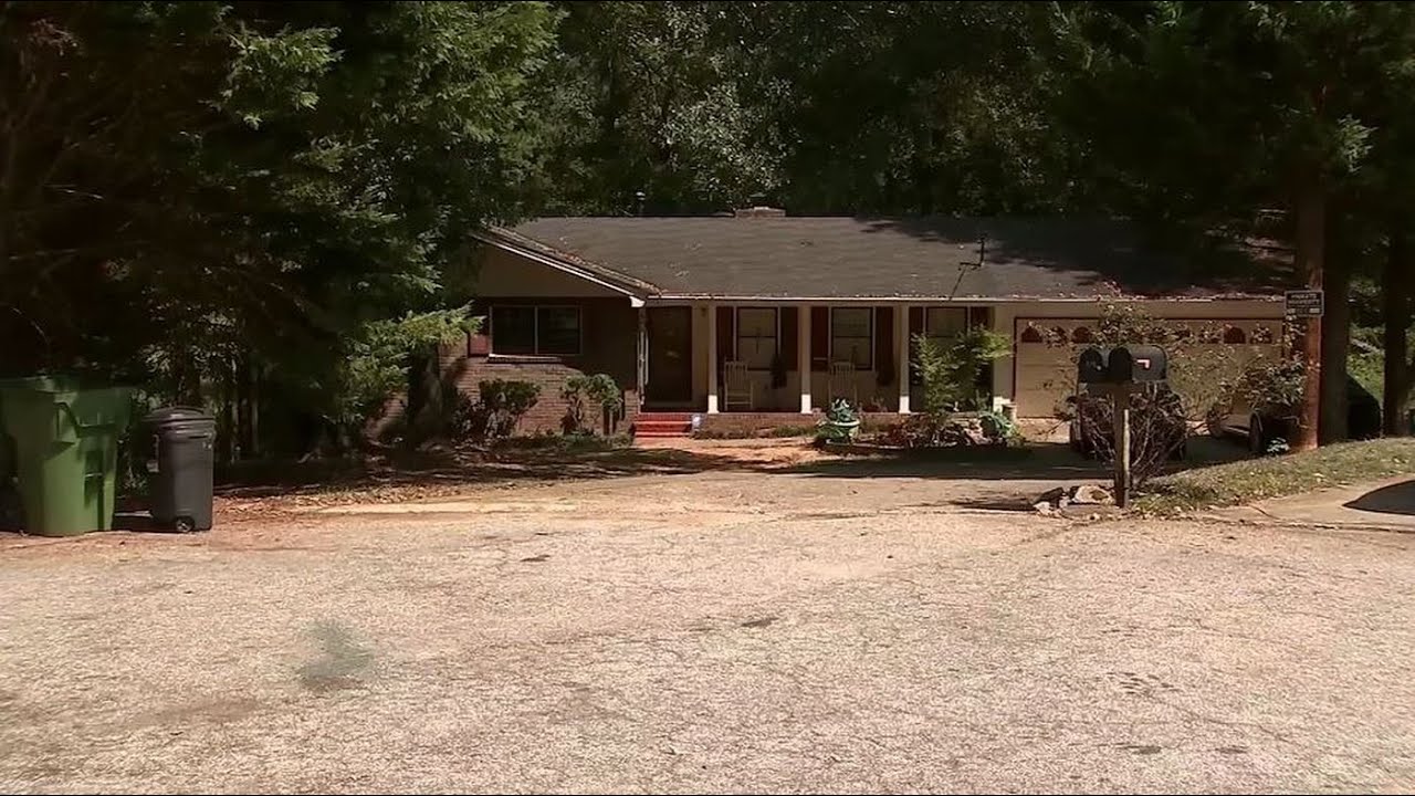 Georgia homeowner fatally shoots 3 masked teens trying to rob him, authorities say
