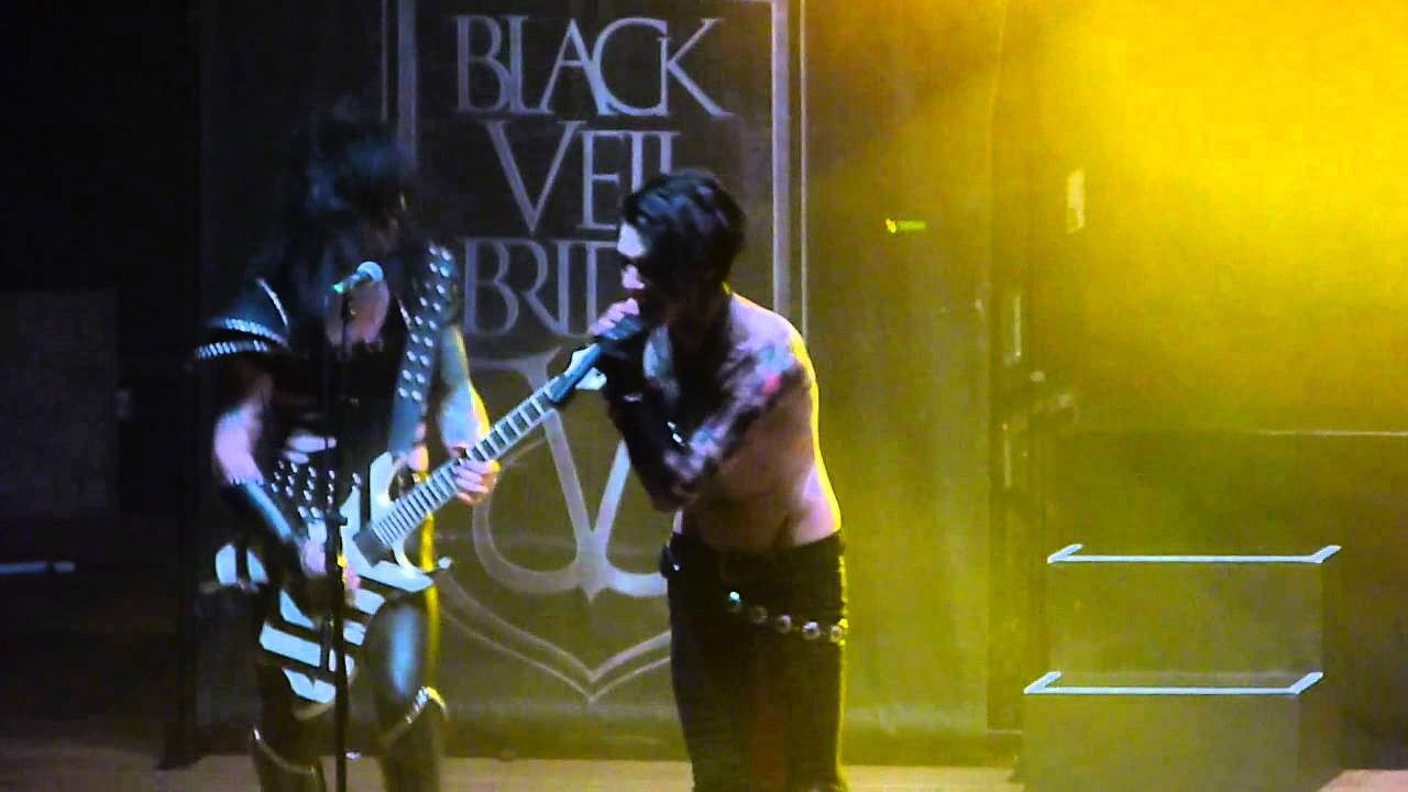 Black Veil Brides - Knives And Pens - Live Wolverhampton Civic 2012