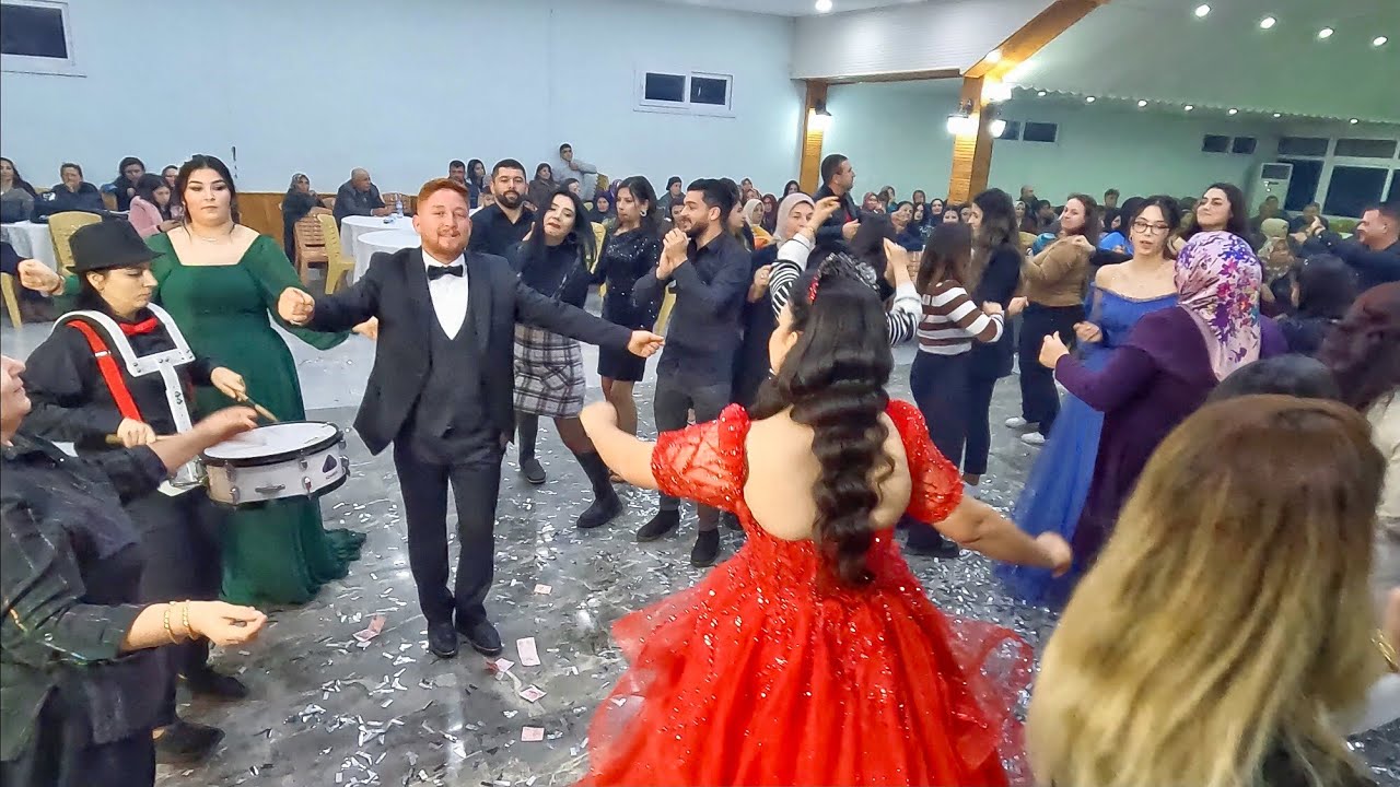 En Sevilen Oyun Havaları Bu Düğünde !