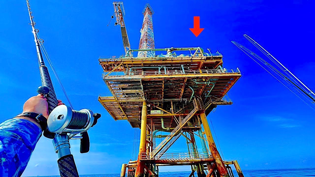 Fishing Oil Rigs 70 miles out on a *24ft* Bay Boat for our DINNER....[Catch, Clean, Cook]