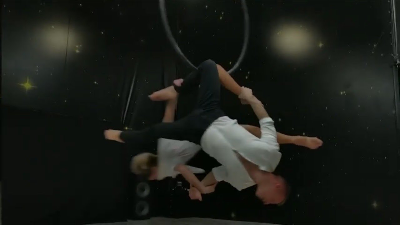 Воздушное кольцо пара (Алексей Игнатенко и Алина Долгих) aerial hoop duo