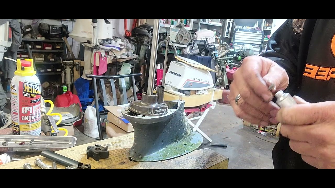 1966 Evinrude model #18602 - 18 hp. impeller replacement #omc #vintage #evinrude #saginawbay