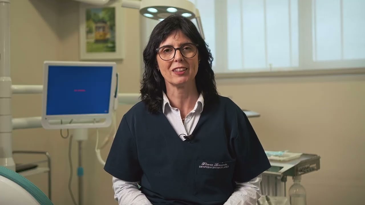 Simplicity Aligners   Dra Flávia Lacerda