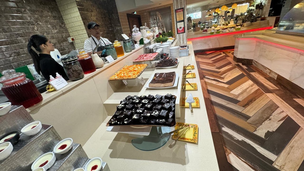 Mr. Basrai&rsquo;s World Cuisines Buffet Restaurant in Blackpool - Is it worth it? Food Review!