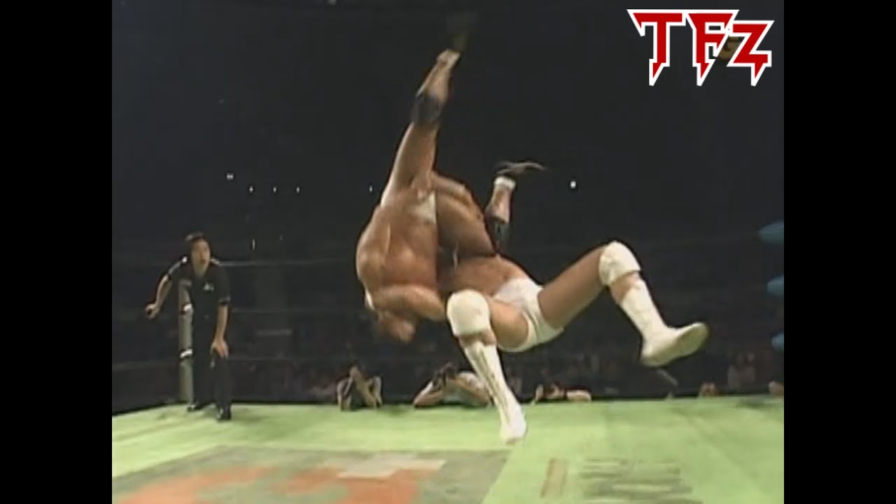 Jun Akiyama's Wrist-Clutch Exploder