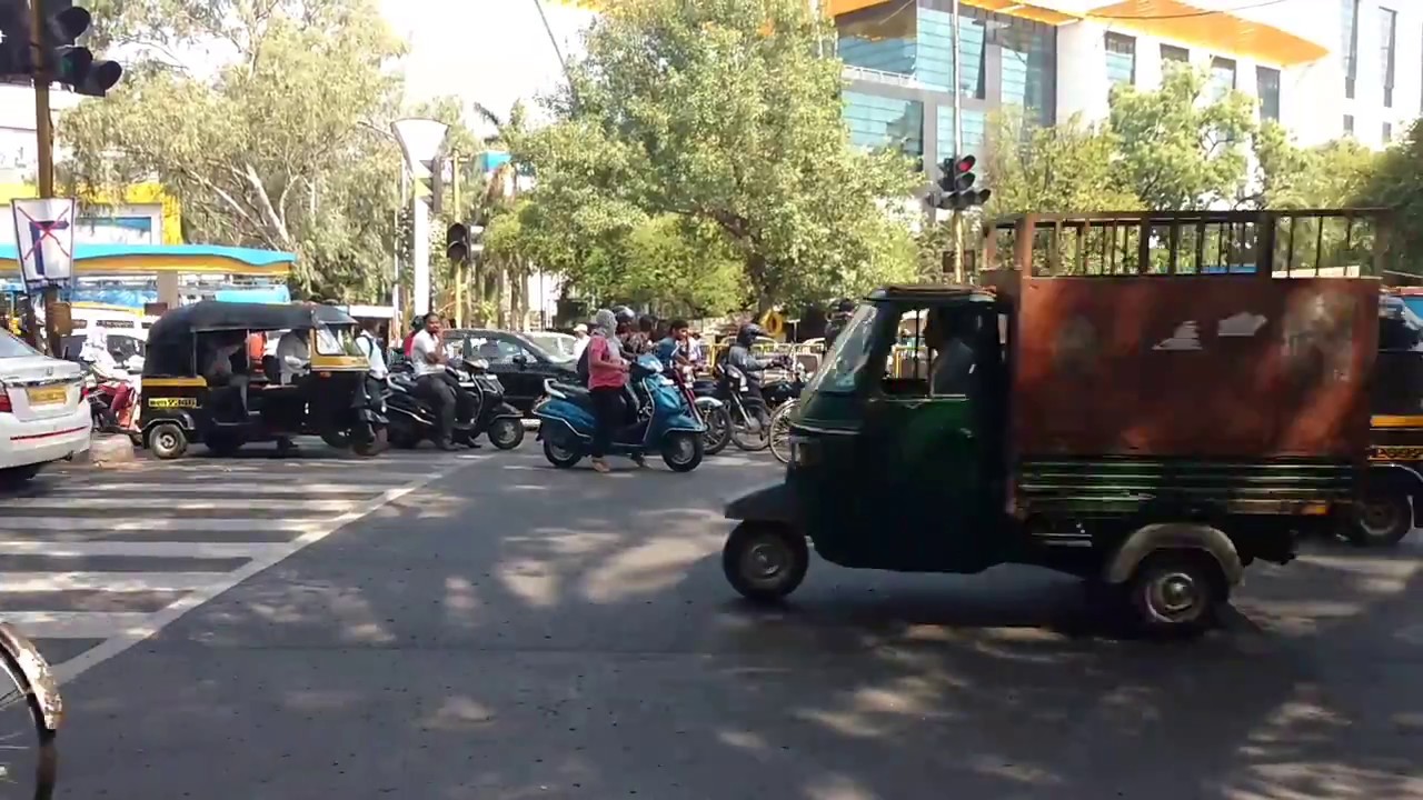 Pune girls braking traffic rules ......