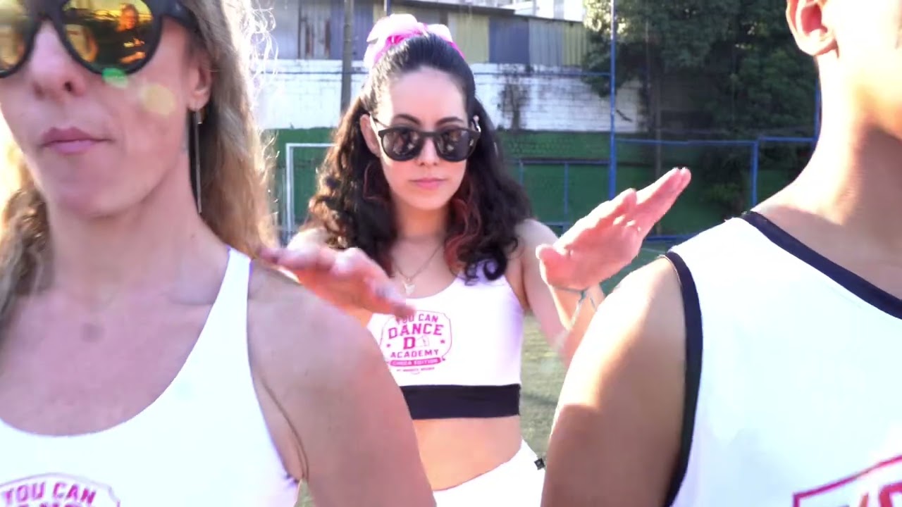 You Can Dance! By: Monize Vieira 3&ordf; edi&ccedil;&atilde;o - Cheerleaders!