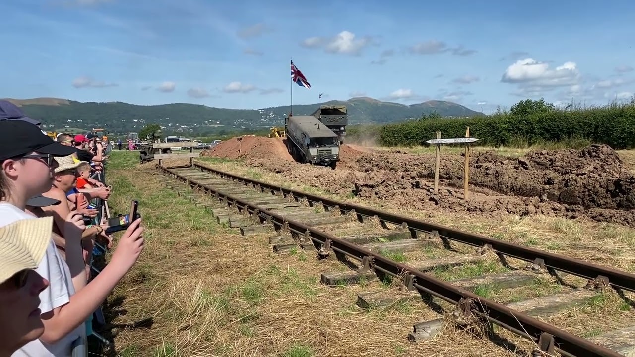 AEC Matador 1939 Welland Steam & Country Rally Military Off Road Course