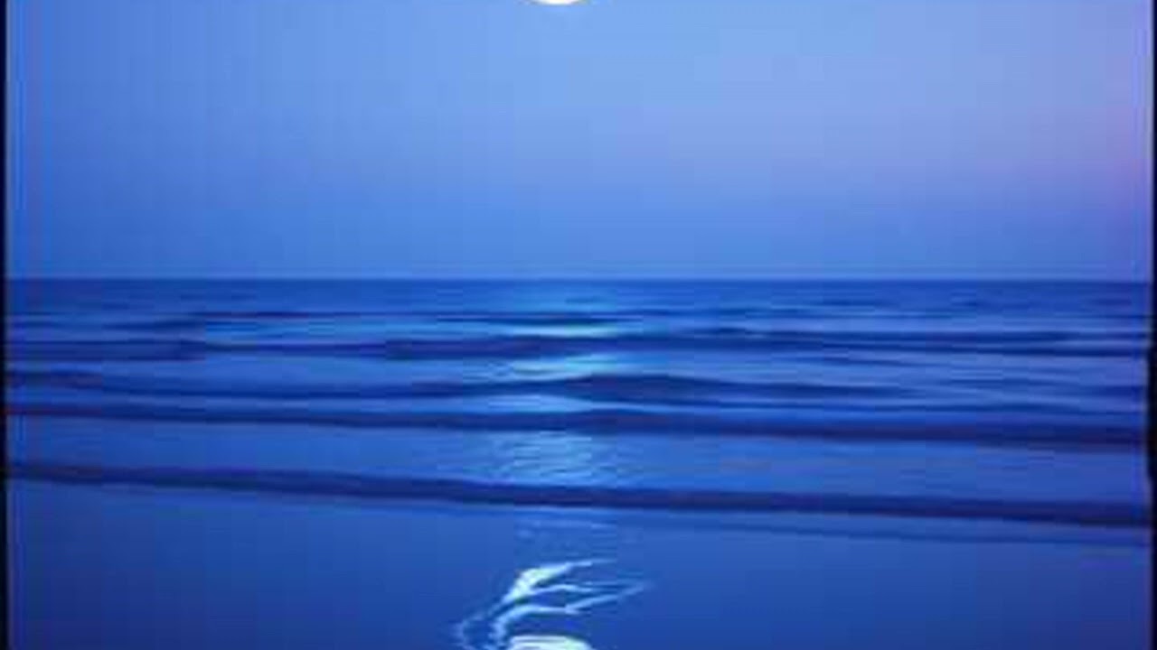 Midnight Embrace: 60 Minutes of Soothing Ambient Sleep Music