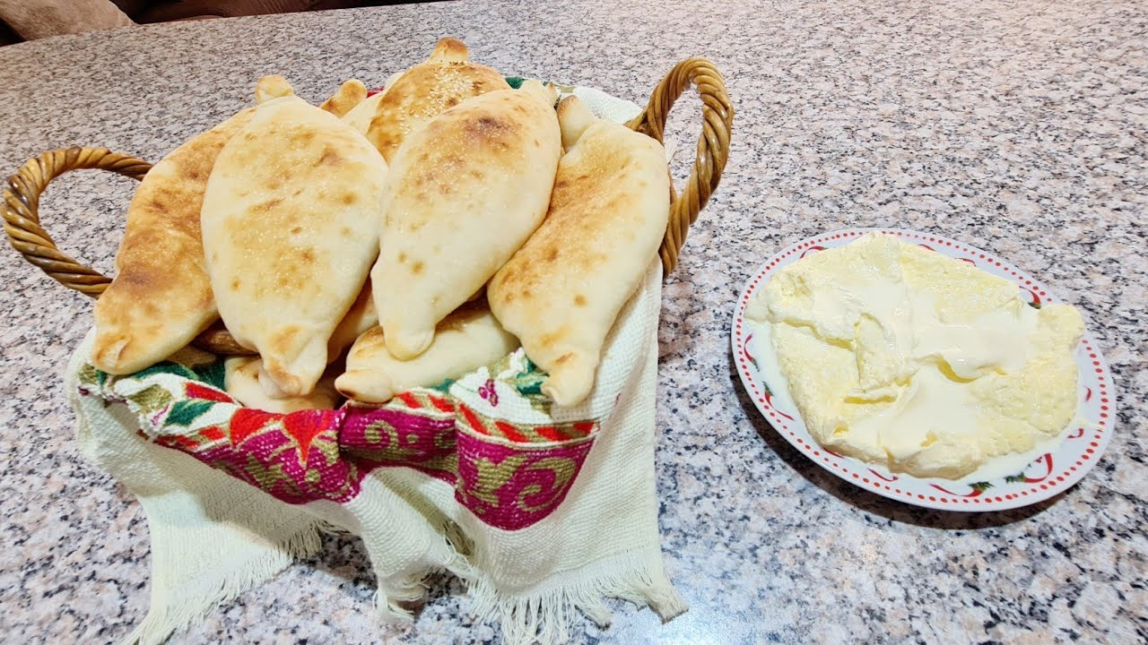 الصمون العراقي🥖 الحجري بالطاوه 🔎 زمن جيل الطيبين على طريقة الحجيه😇