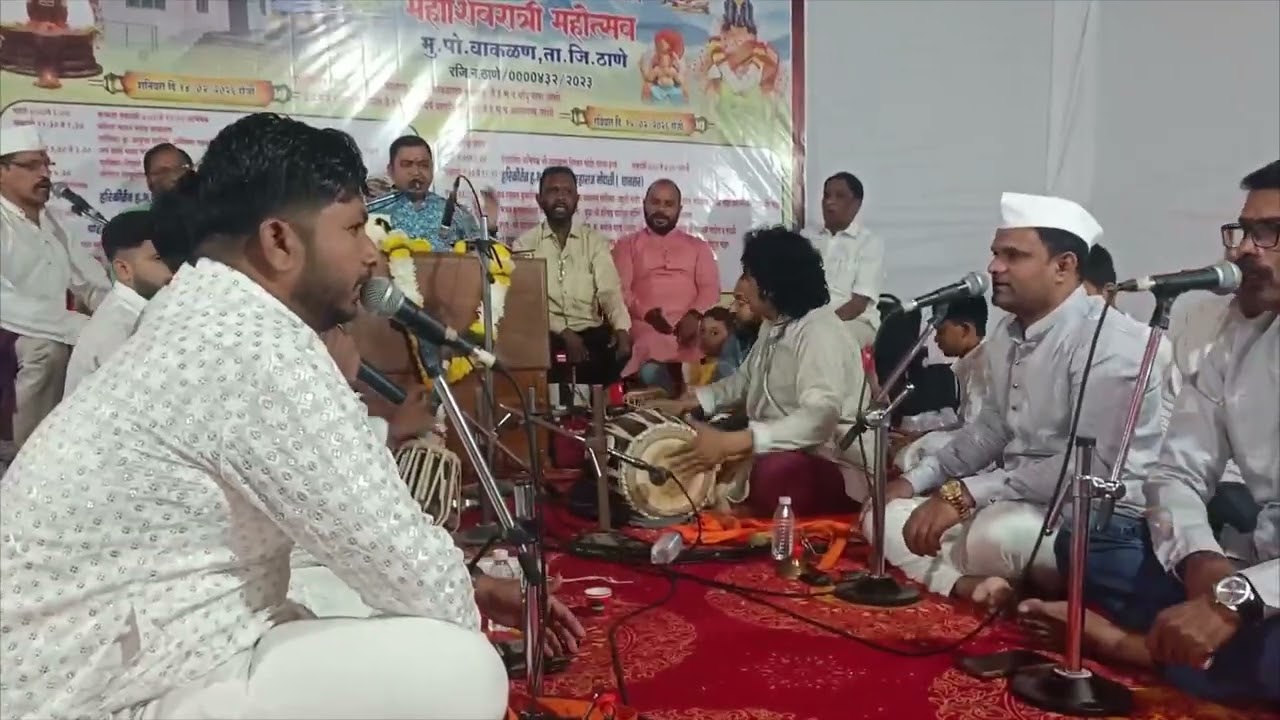 गायक:श्री दिलखुष पाटील हिंदी भजन इस तनधन की कौनसी बढाई 