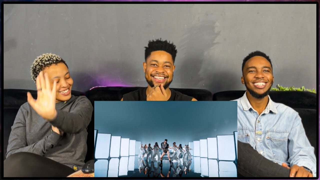 LISA - ROCKSTAR Special Stage Performance (w/ HolyBang) REACTION.