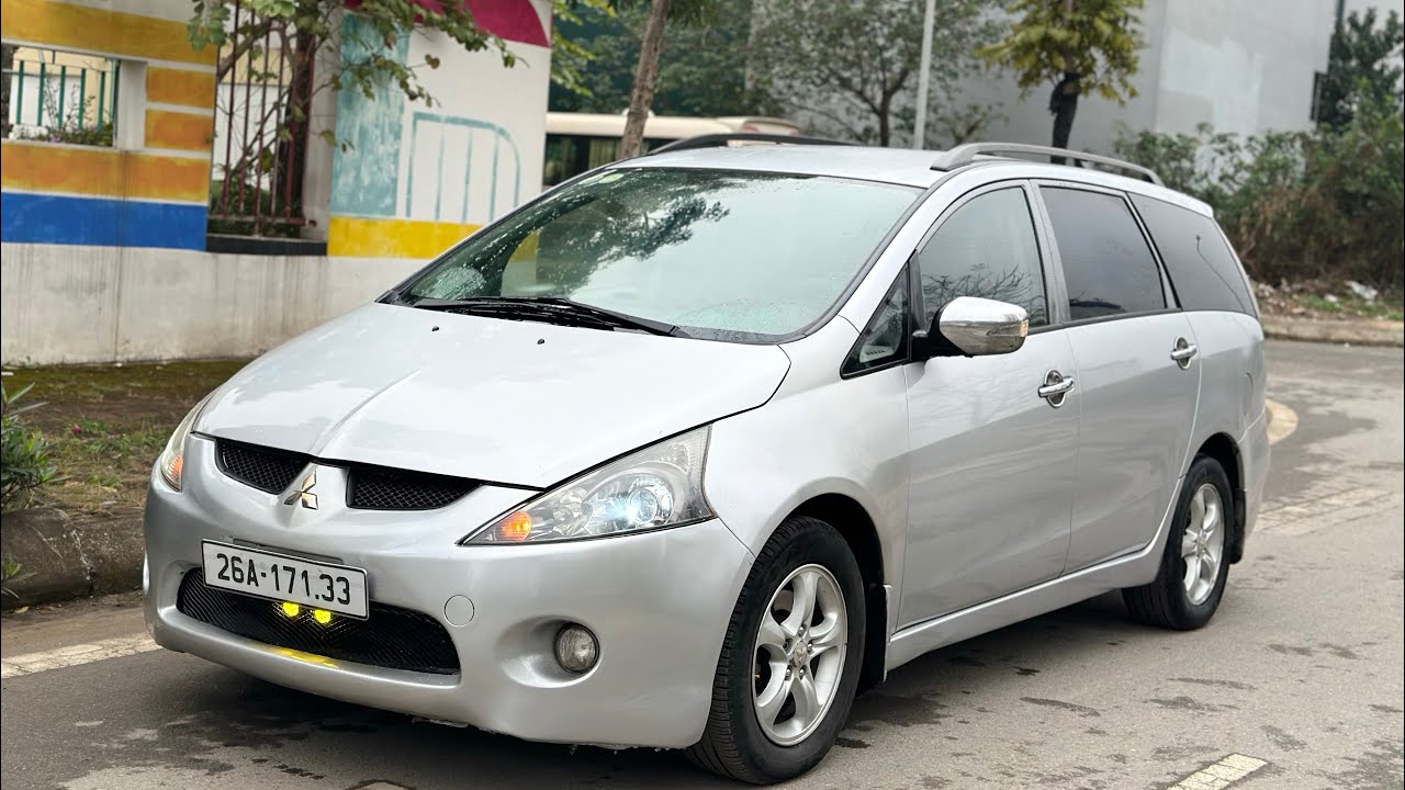 155tr MITSUBISHI GRANDIS 2005AT XE GĐ ĐẠI CHẤT ALO 0346871990