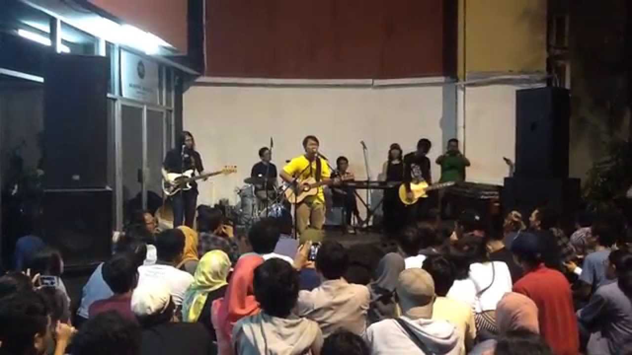 Efek Rumah Kaca - Desember @ Galeri Cipta II TIM
