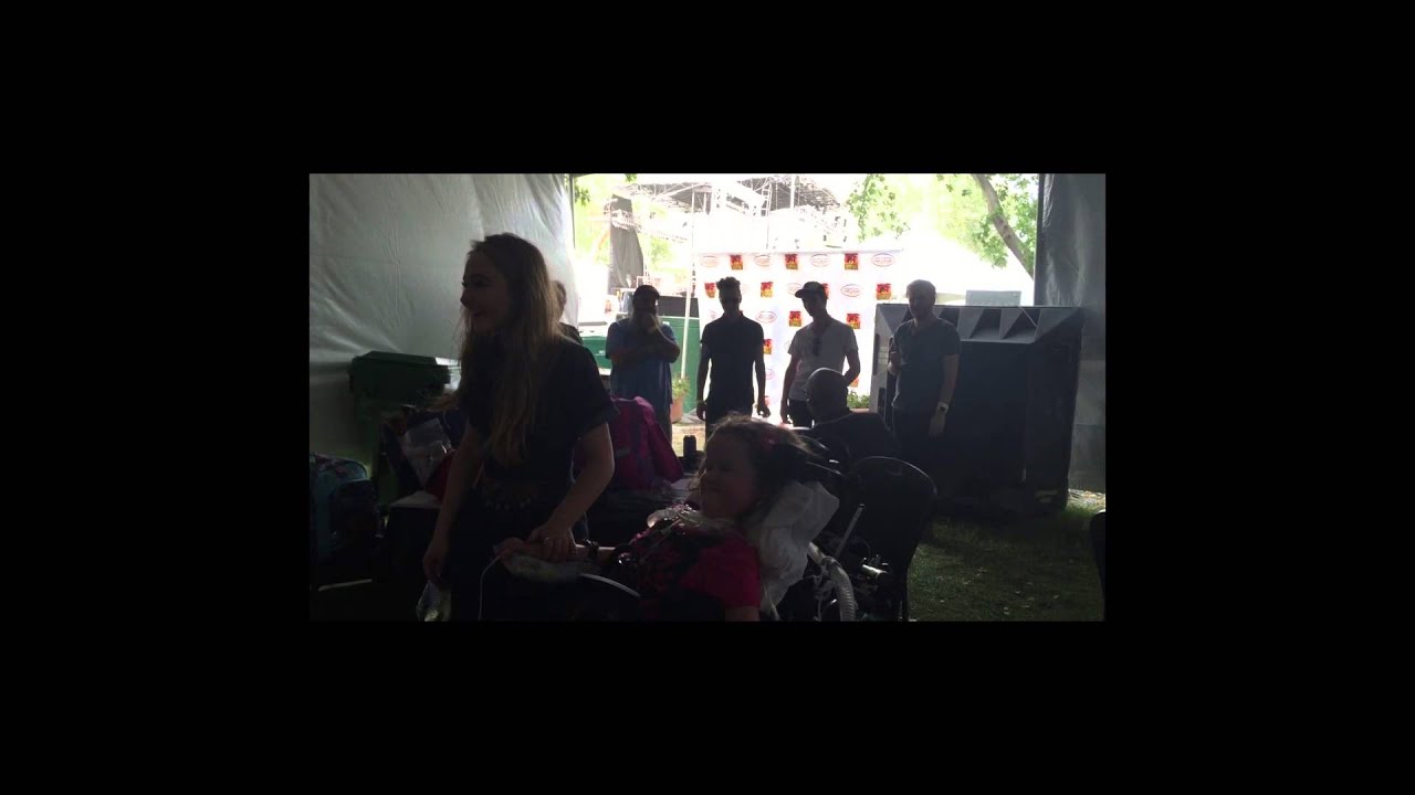 McKenzie meets Sabrina Carpenter! Part 1