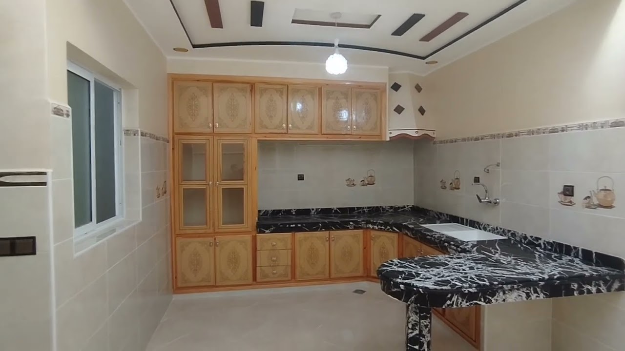 منزل 🏫 اللبيع بي مدينة وجدة طريق الغرب حي الوحدة ♥️♥️ رقم الهاتف 0707080683