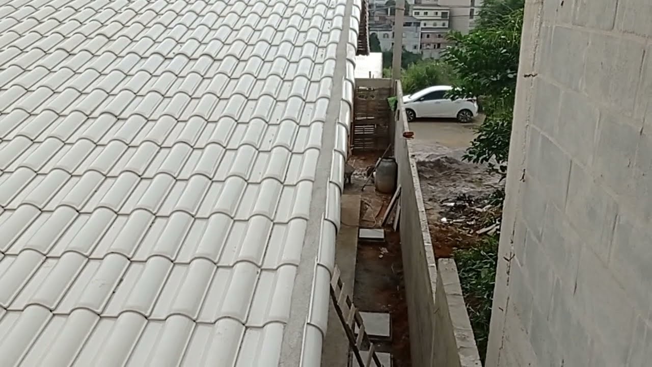 Telhado feito com telha Esmaltada - Casa de São Conrado - Cariacica