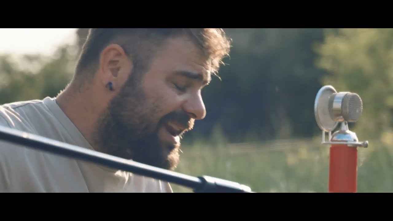 BOBRY W POLU - Valerie (Amy Winehouse Cover)