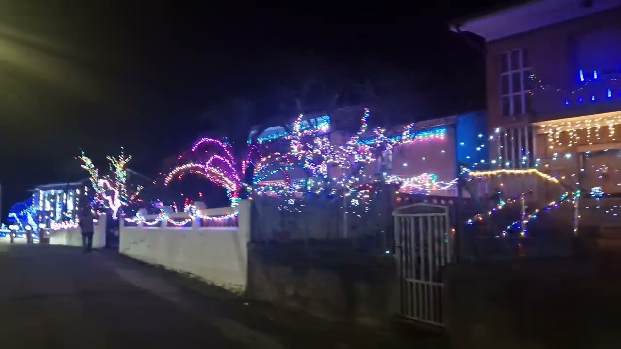 La Piñera, un pueblo en Asturias con mucho espíritu Navideño 🥰