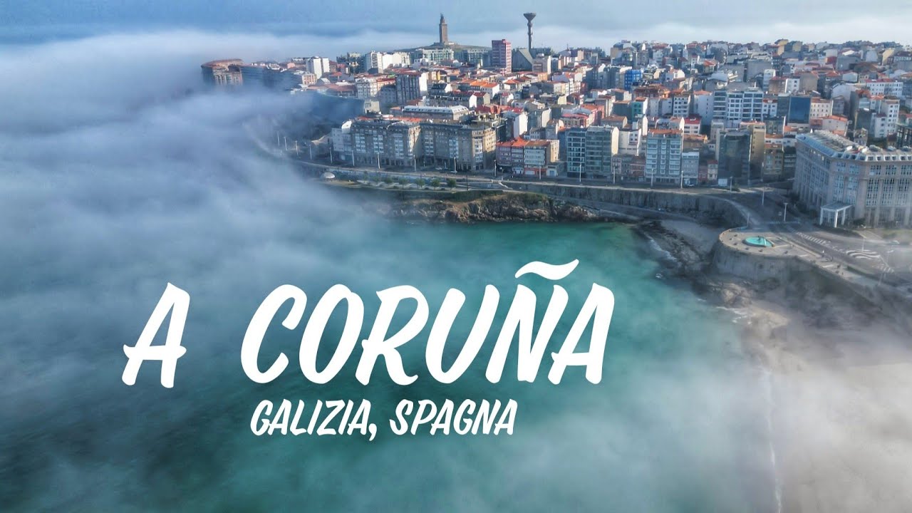 A Coru&ntilde;a (night & day) drone shot                 Galizia, Spagna