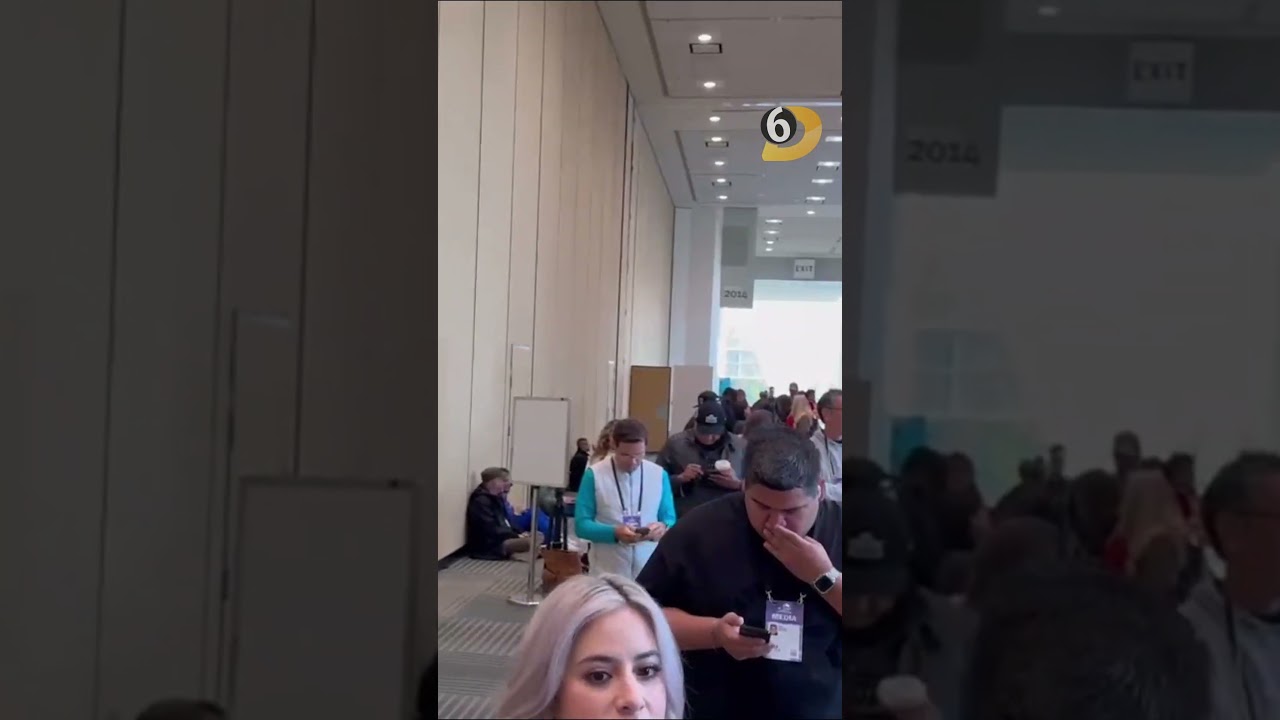 #SuperBowl | Los medios de comunicaci&oacute;n est&aacute;n listos para la conferencia de Bad Bunny