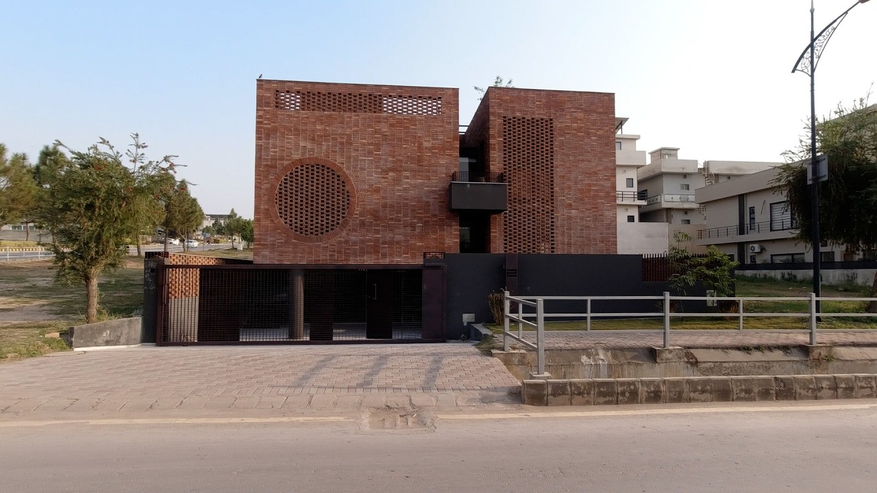 1 KANAL HOUSE FOR SALE IN SECTOR C BAHRIA ENCLAVE BAHRIA TOWN ISLAMABAD