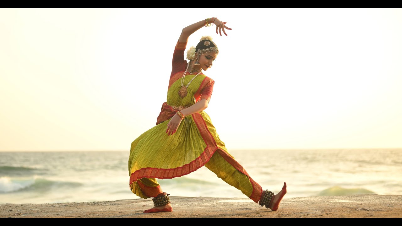 Neeli Meghamula lo dance | Abhirami | Bharathanatyam