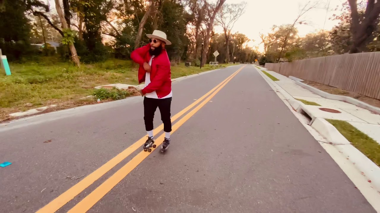 H.E.R. - Comfortable (Skating Diamond Walker)