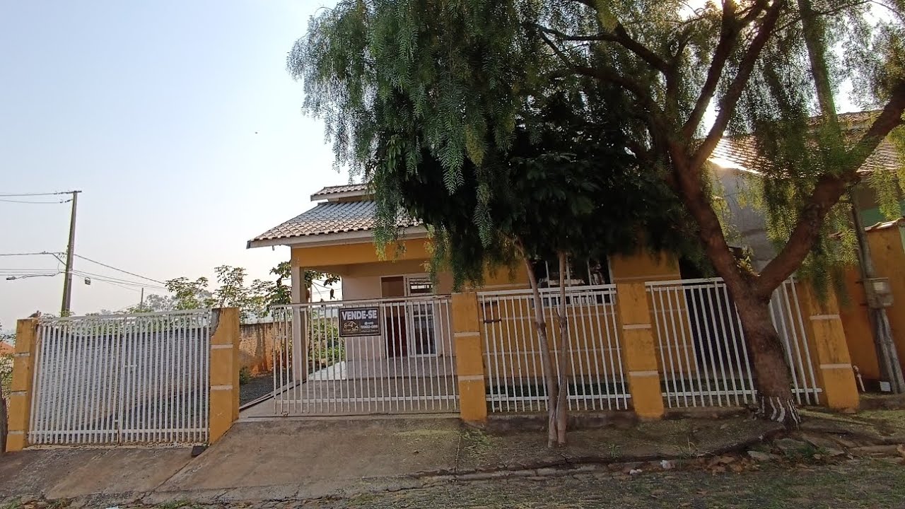 CASA 3 QUARTOS | QUINTAL | EM JABOTI PARANÁ - R$ 220.000,00