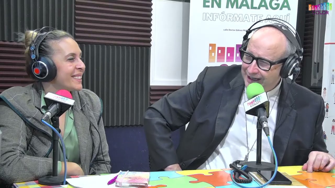 Nos visita esta mañana en Color Comunitaria Monseñor Setue, obispo de Málaga