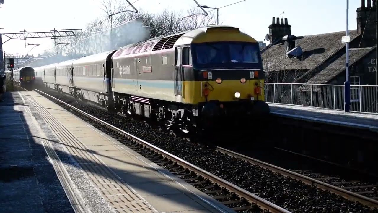 Class 47 No. 47712 and DBSO 9707 at Bishopbriggs 26/02/2023